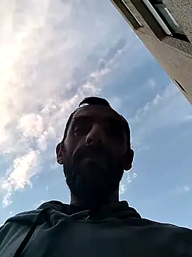 hotmen83 online show from October 24, 4:31 pm