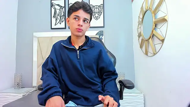 owen  johnson online show from October 6, 11:48 am