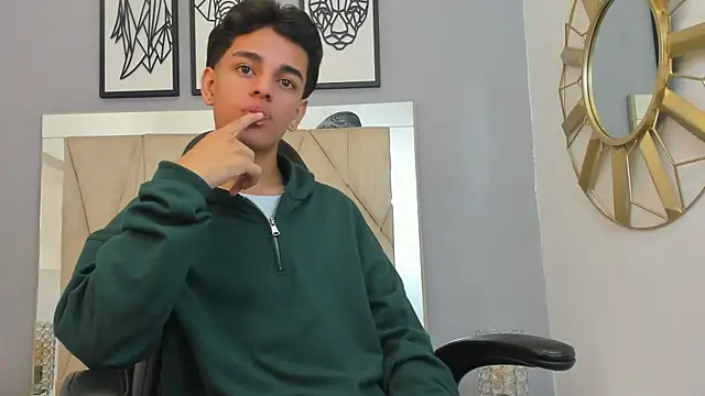 owen  johnson online show from October 21, 12:19 pm