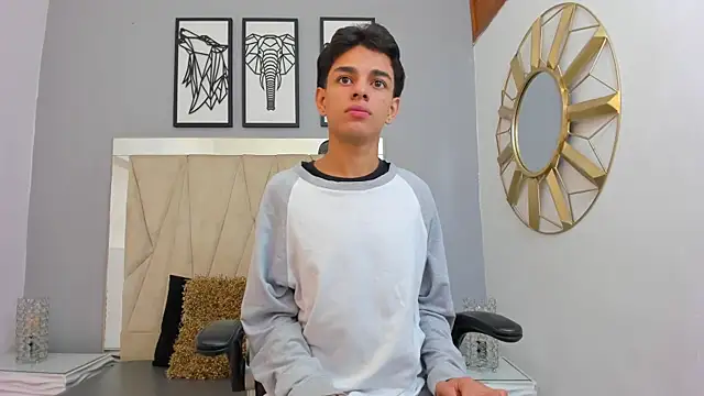 owen  johnson online show from September 18, 11:34 am