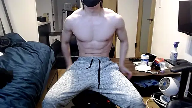 Mei-Tanaka online show from November 13, 4:00 pm