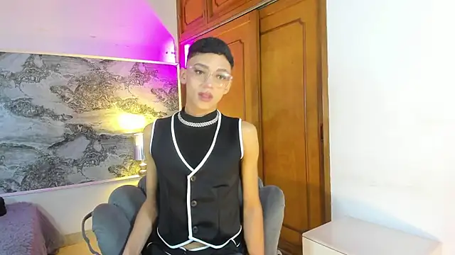 BILLY JAMEES online show from February 8, 12:10 pm