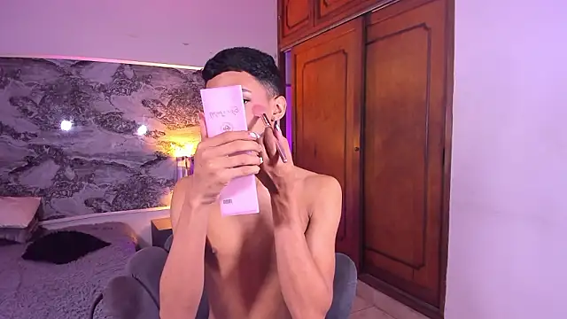 BILLY JAMEES online show from February 20, 12:18 pm