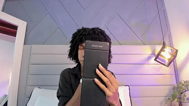 Johan gz  online show from November 6, 12:08 pm