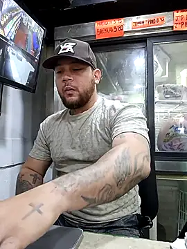 Catire10  online show from December 2, 2:20 pm