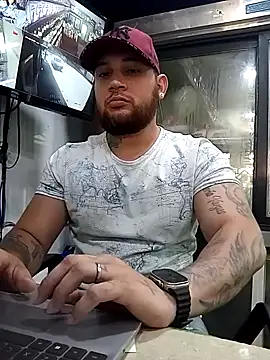 Catire10  online show from September 23, 3:11 pm