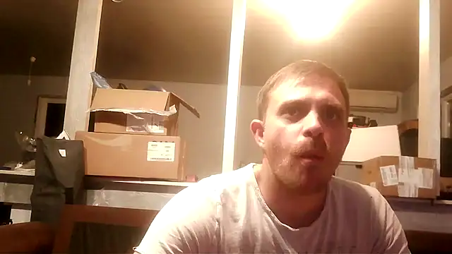 Snapshot of Bikerhot883hd chatting on October 3, 8:14 pm Bikerhot883hd online show from October 3, 8:14 pm