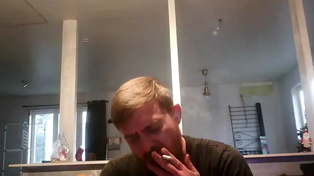 Bikerhot883hd online show from December 15, 7:38 am