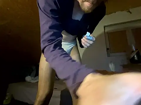 Salon1986 online show from January 8, 6:18 am