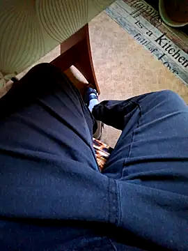 KicsikeKicsike online show from November 2, 10:30 am