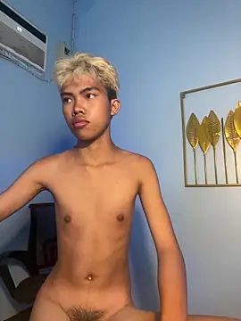 urcumjp online show from April 10, 5:31 pm