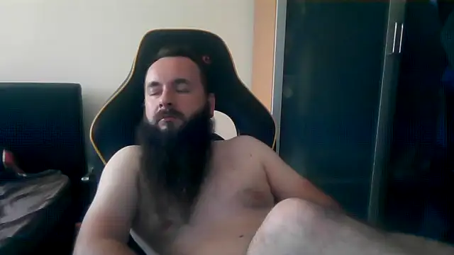 LondonMan1988 online show from May 23, 5:40 pm