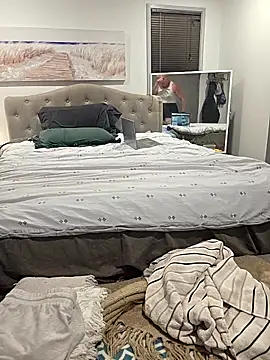 iamthepublickmasterbater online show from December 15, 1:52 pm