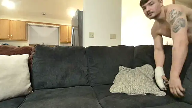 derekmontana2 online show from February 8, 1:11 am