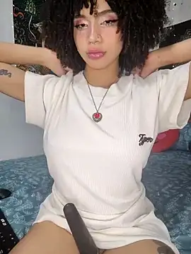 bettyboo2801 online show from January 15, 4:38 am