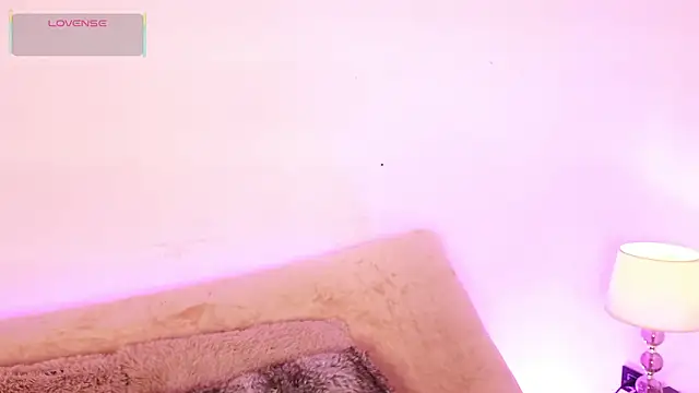 Dulcey  online show from February 3, 3:59 am