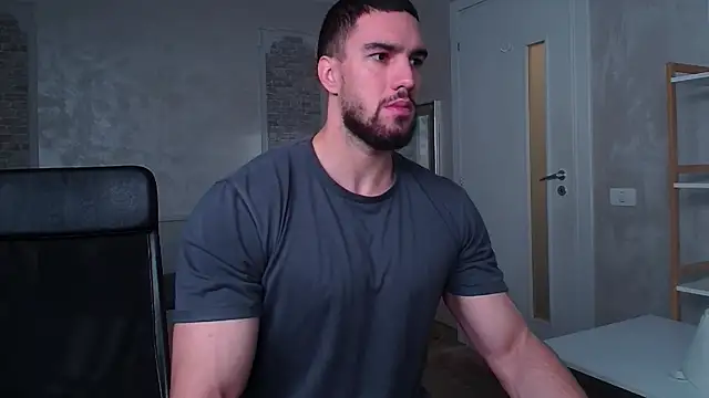 IvanHydee online show from October 28, 5:32 am