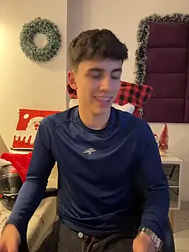 AdrianRinaldi online show from December 13, 8:37 pm