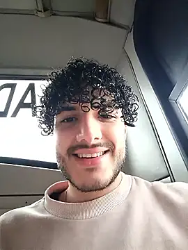 Rafael Mendezz online show from February 1, 9:02 pm