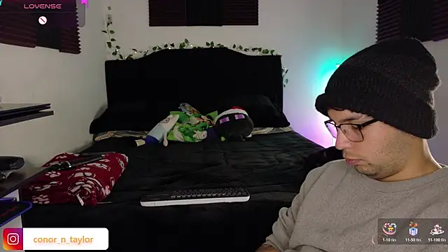 Conor Taylor online show from December 19, 1:52 pm