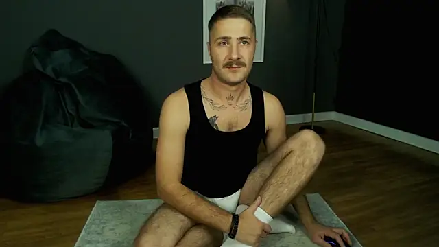 Mr At  online show from October 13, 7:14 am