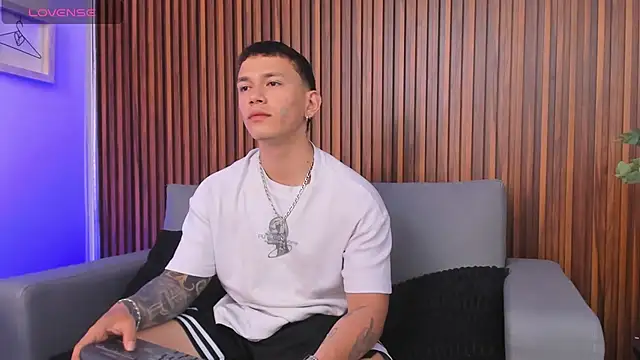 Thomas moon online show from March 1, 2:17 pm