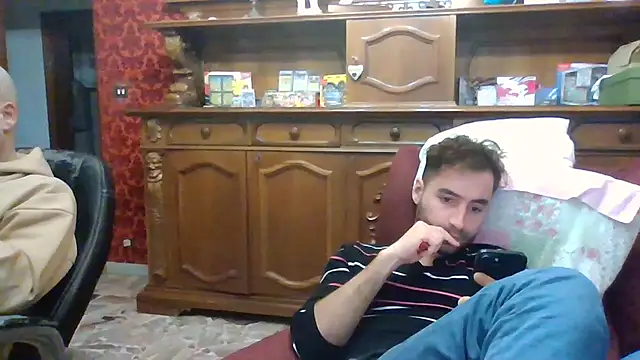 Torissimo92 online show from February 6, 5:54 pm