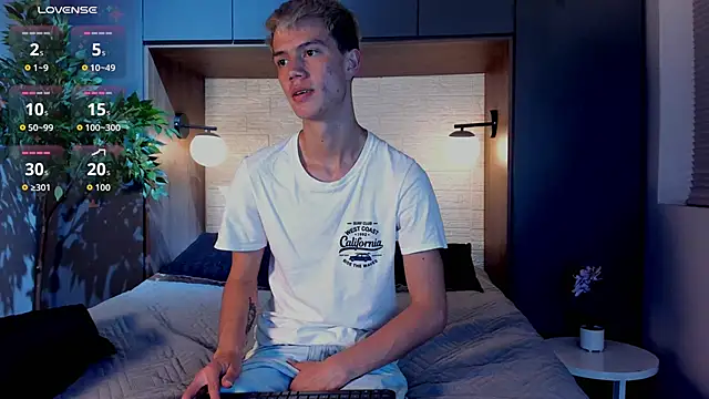 nicktorn online show from November 13, 8:24 pm