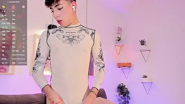 evan voss online show from November 19, 8:30 pm