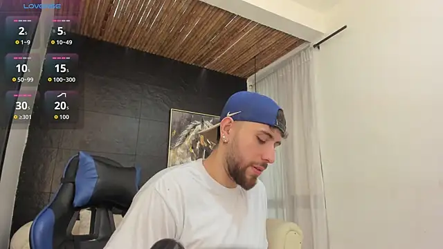 Maximo Wolff online show from October 21, 8:12 pm