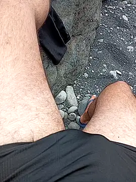 jr0625 online show from September 12, 3:12 pm