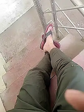 monty935 online show from March 29, 8:03 am