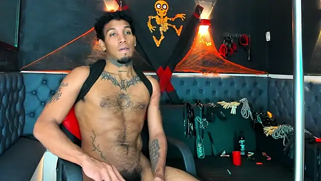 DIEGO WICKED online show from October 28, 5:15 pm