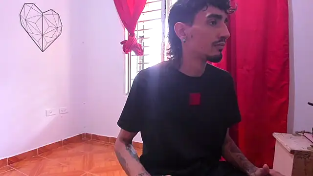 Sexvergon 26 online show from April 19, 8:00 pm