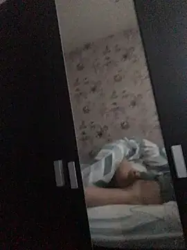 Naughtyguy737 online show from April 30, 7:59 am