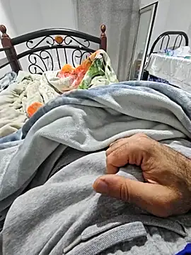 fena-sikerimmm online show from November 22, 11:59 pm