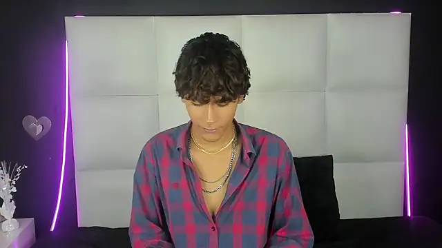 d3rke 666 online show from June 1, 9:04 pm