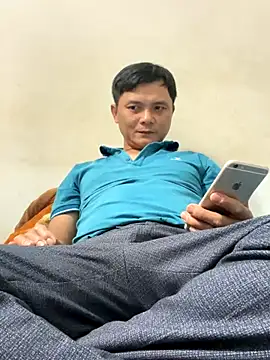 hotboy2x online show from November 26, 11:35 am