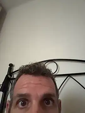 gigolobcn online show from February 9, 2:00 pm