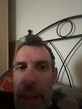 gigolobcn online show from February 7, 12:12 pm