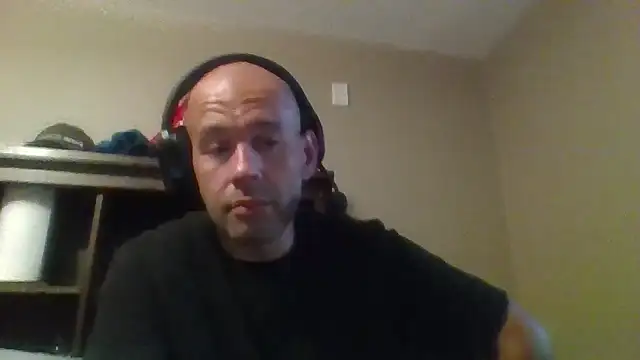 Snapshot of LeeCox chatting on September 27, 10:24 am LeeCox online show from September 27, 10:24 am