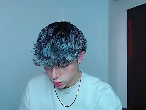 john vichenso online show from November 6, 10:13 pm