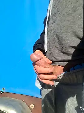 lapousse3 online show from April 8, 7:41 am