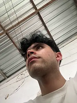 Axel-Mejia online show from March 9, 6:46 pm