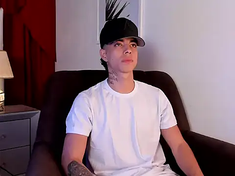 Randyy Ag online show from November 22, 8:30 pm