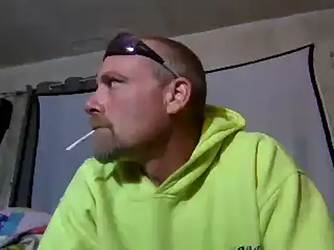 Eat it from the back online show from October 2, 2:15 am