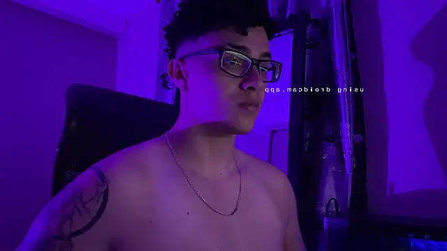 edwinsalvatorex online show from December 16, 5:03 am