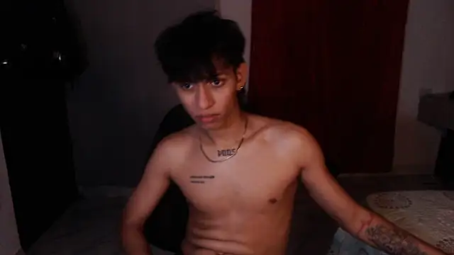 Snapshot of sung_yol chatting on October 13, 7:25 am sung yol online show from October 13, 7:25 am