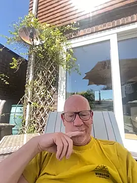 philefc online show from May 26, 12:12 pm