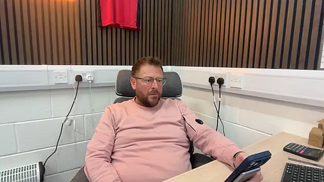 bilf1978 online show from March 6, 7:49 am